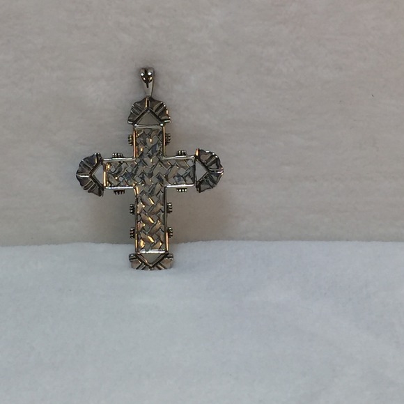 Sterling Silver 925 Braided Woven Cross Pendant Religious Pendant Charm Necklace - Picture 1 of 9